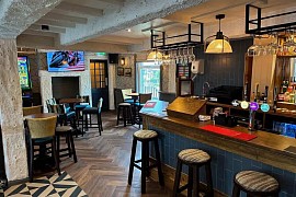 Luxury Pub Restaurant